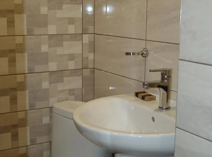 Хотел Zheleznik